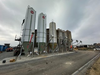 Складские бункеры LODA для клиента из Чехии