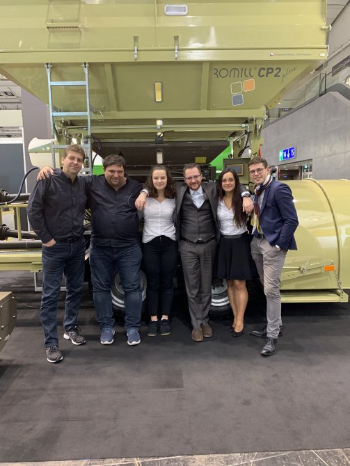 <p>Выставка в Германии.</p>